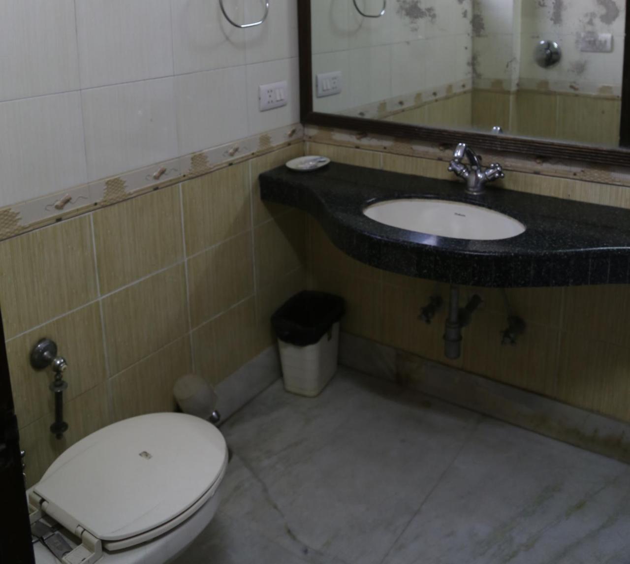 Hotel Blue Bell - Karol Bagh New Delhi Exterior foto