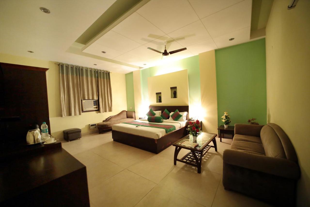 Hotel Blue Bell - Karol Bagh New Delhi Exterior foto